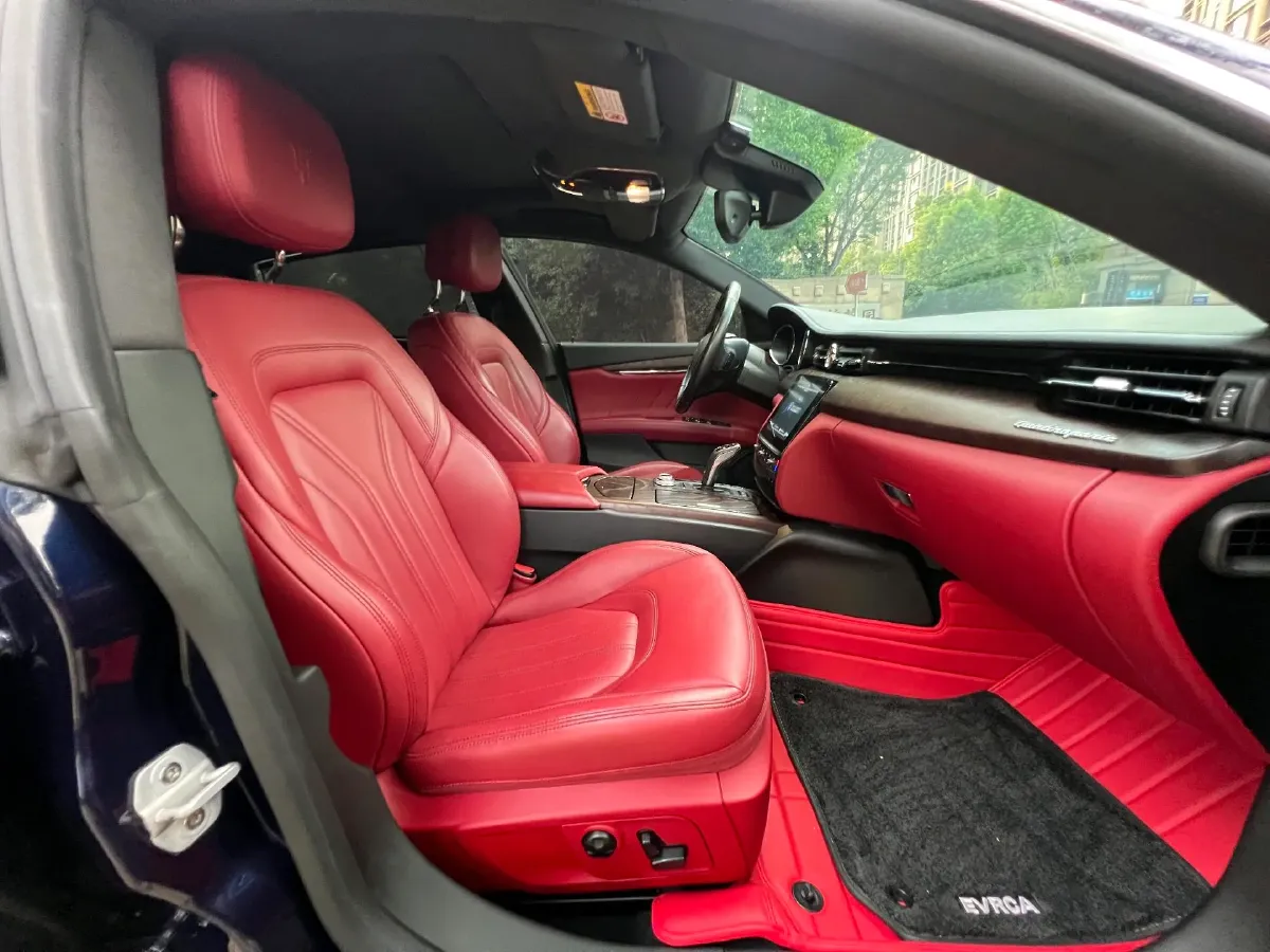 2019 Maserati Quattroporte 3.0T 350HP V6 8AT,autocango,china used car exporter,china ev exporter,chinese used car exporter,chinese used ev exporter