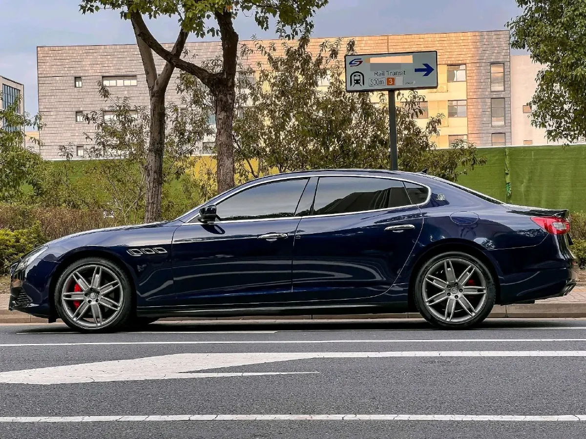 2019 Maserati Quattroporte 3.0T 350HP V6 8AT,autocango,china used car exporter,china ev exporter,chinese used car exporter,chinese used ev exporter