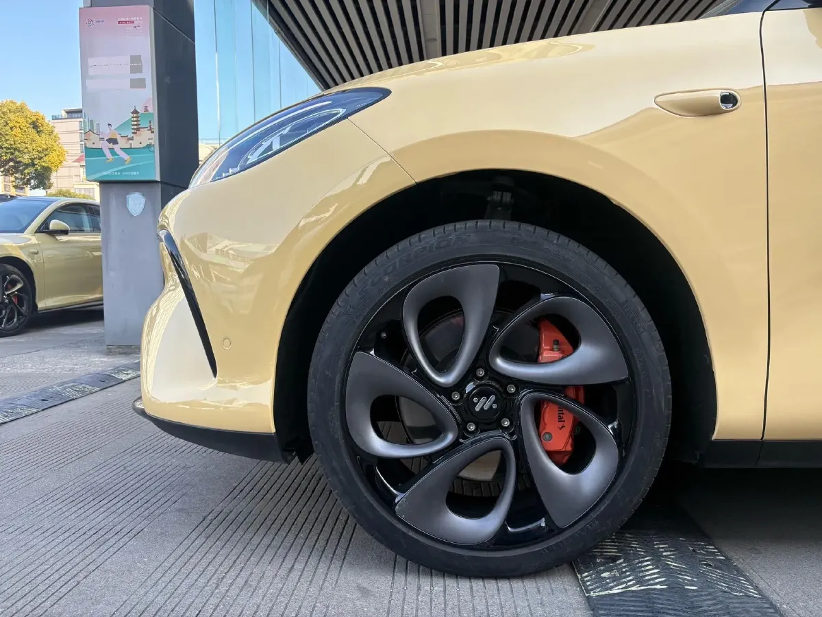 2023 IM LS6 BEV 71KWH,autocango,china used car exporter,china ev exporter,chinese used car exporter,chinese used ev exporter