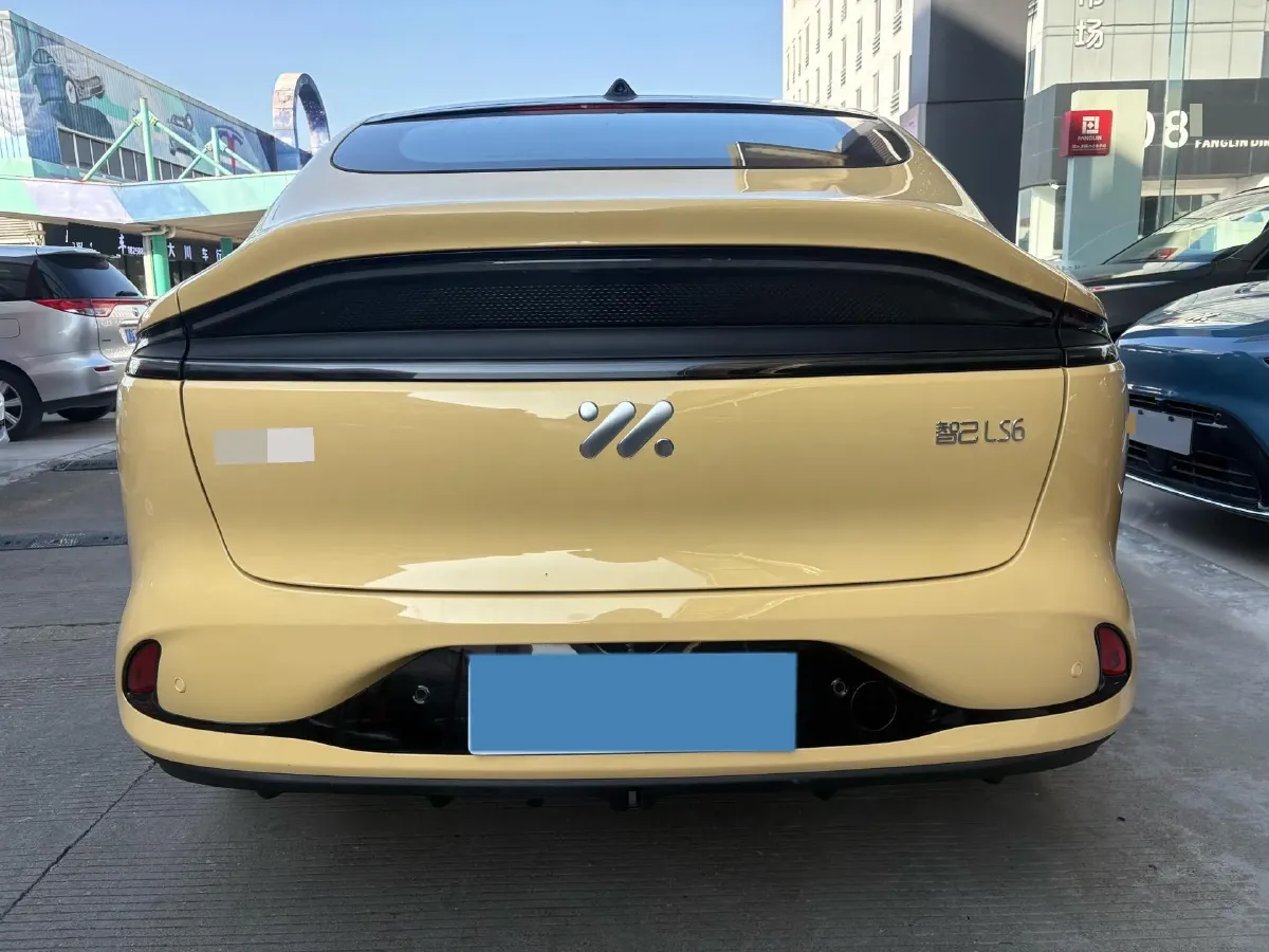 2023 IM LS6 BEV 71KWH,autocango,china used car exporter,china ev exporter,chinese used car exporter,chinese used ev exporter