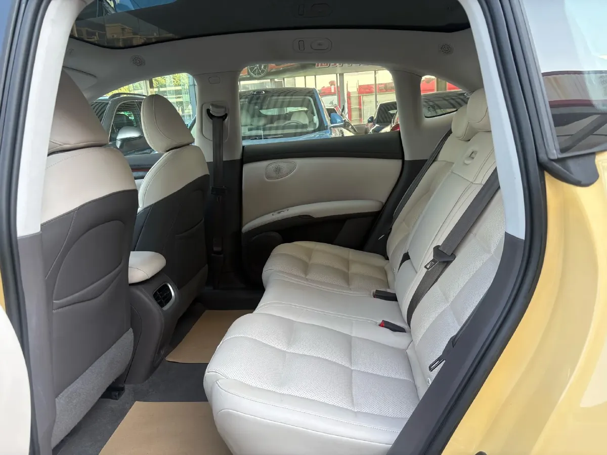 2023 IM LS6 BEV 71KWH,autocango,china used car exporter,china ev exporter,chinese used car exporter,chinese used ev exporter