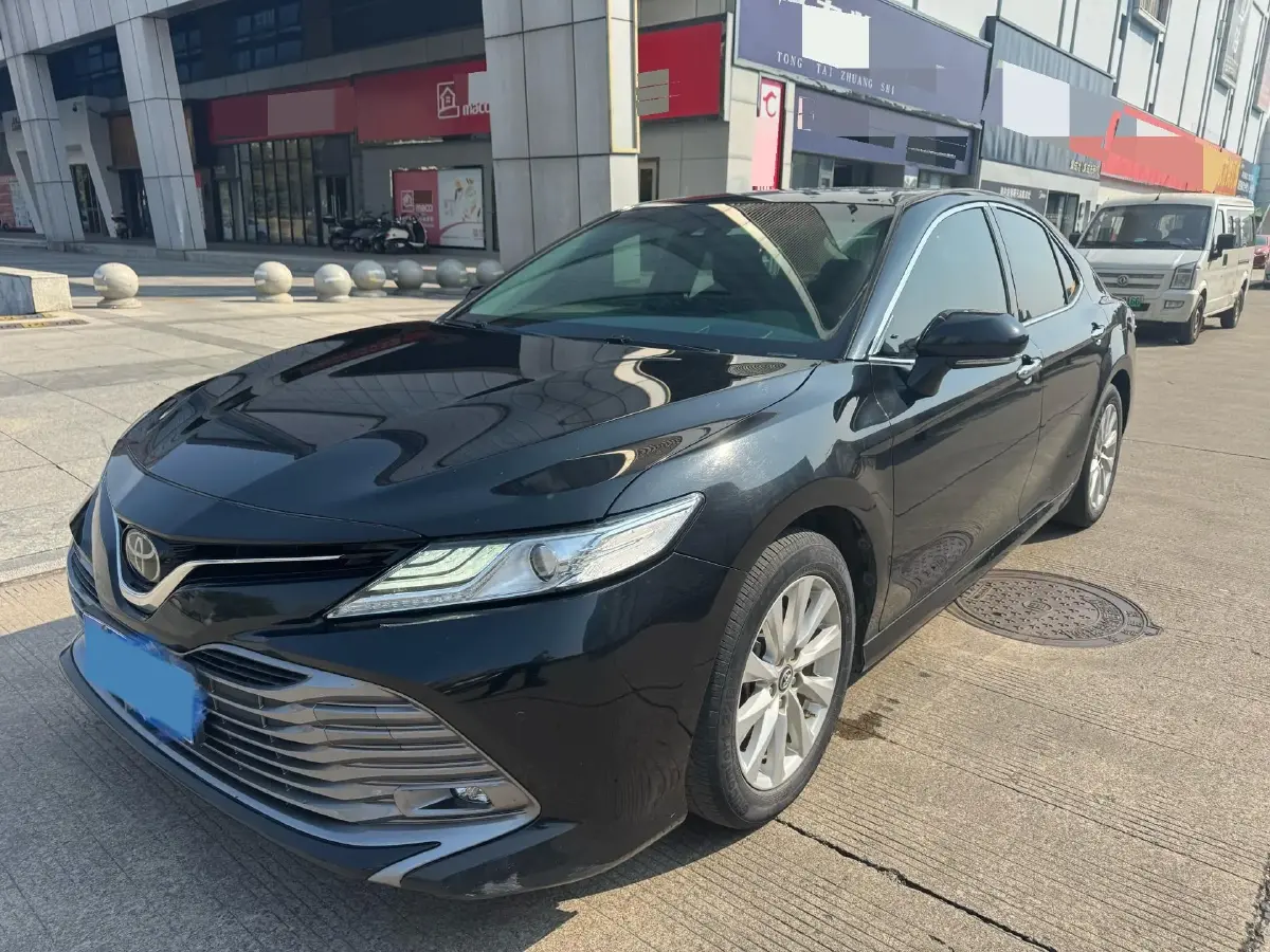 2019 Toyota Camry 2.0L 178HP L4 CVT