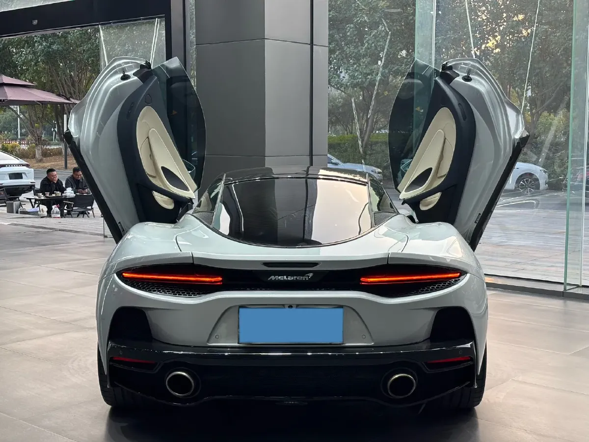 2019 Lorinser MAYBACH S Class 3.0T 367HP V6 9AT,autocango,china used car exporter,china ev exporter,chinese used car exporter,chinese used ev exporter