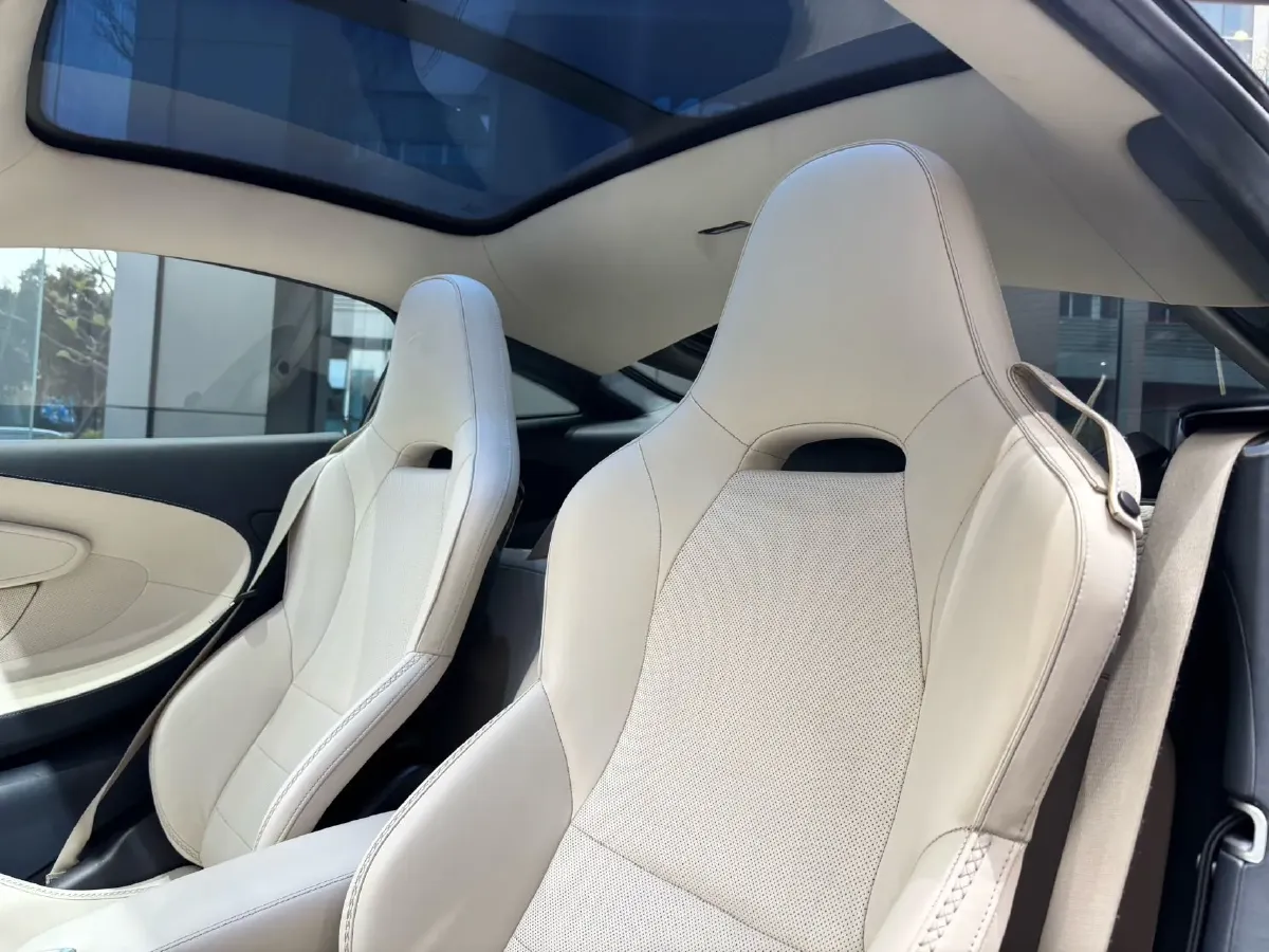 2019 Lorinser MAYBACH S Class 3.0T 367HP V6 9AT,autocango,china used car exporter,china ev exporter,chinese used car exporter,chinese used ev exporter