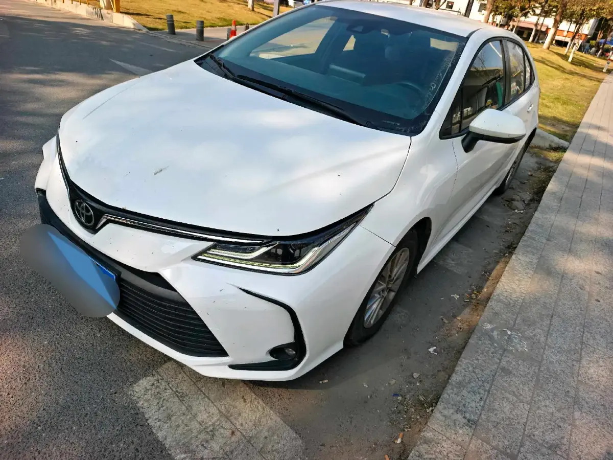 2021 Toyota Corolla 1.2T 116HP L4 CVT