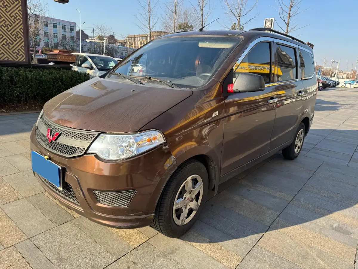 2018 WuLing HongGuang 1.5L 105HP L4 5MT