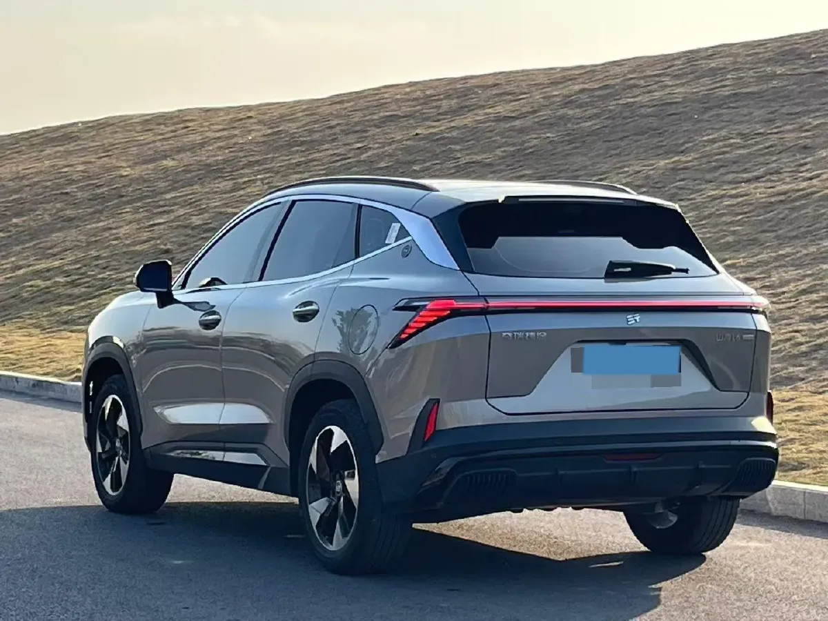 2024 Jetour ShanHai L6 1.5T 156HP L4 1DHT PHEV 19.43KWH,autocango,china used car exporter,china ev exporter,chinese used car exporter,chinese used ev exporter