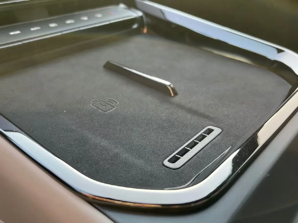 2024 Jetour ShanHai L6 1.5T 156HP L4 1DHT PHEV 19.43KWH,autocango,china used car exporter,china ev exporter,chinese used car exporter,chinese used ev exporter