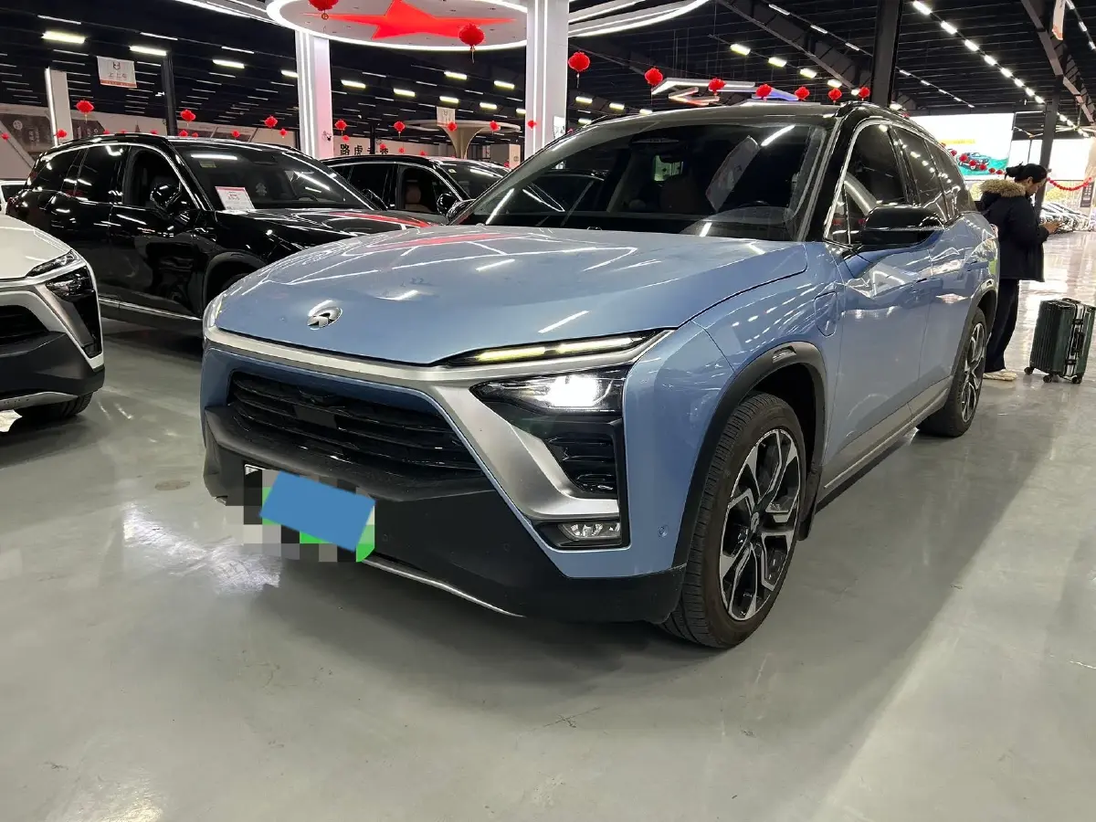 2018 NIO ES8 BEV 70KWH