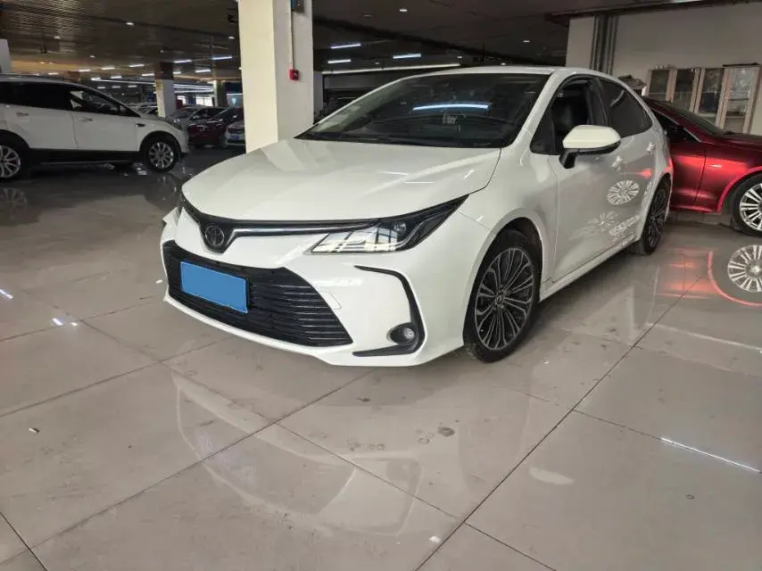 2019 Toyota Corolla 1.2T 116HP L4 CVT