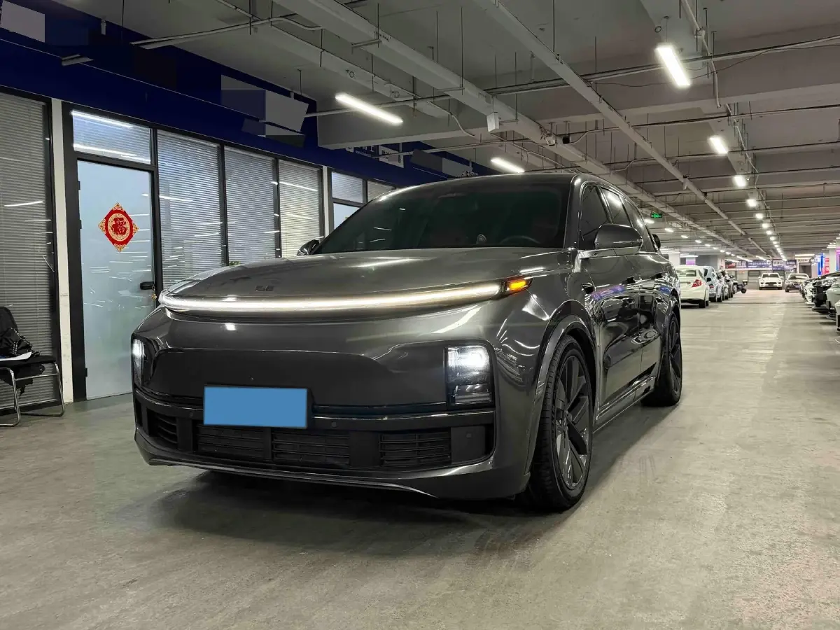 2023 Li L8 Range Extended 154HP REEV 40.9KWH