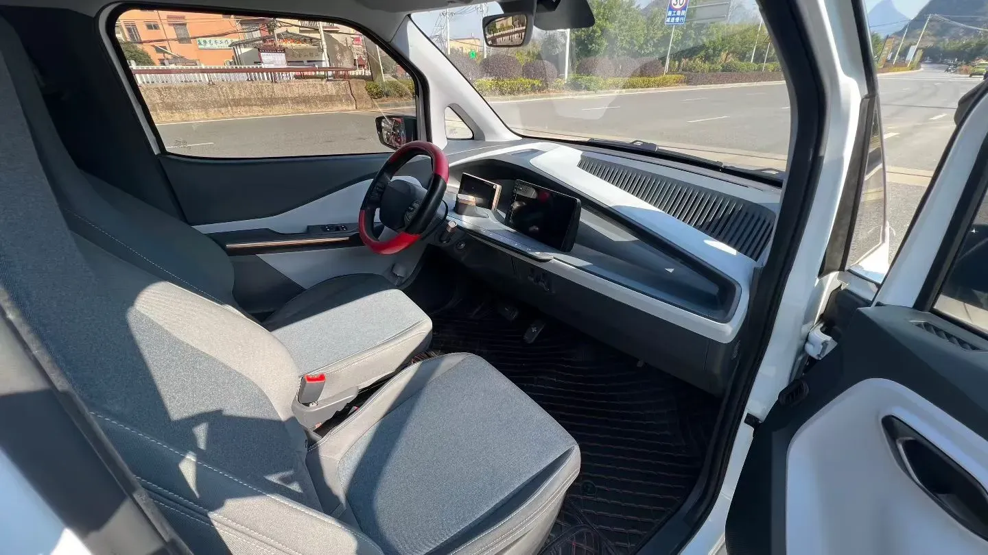 2021 WuLing Nano EV BEV 28KWH,autocango,china used car exporter,china ev exporter,chinese used car exporter,chinese used ev exporter