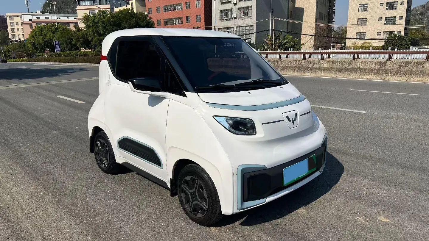 2021 WuLing Nano EV BEV 28KWH,autocango,china used car exporter,china ev exporter,chinese used car exporter,chinese used ev exporter