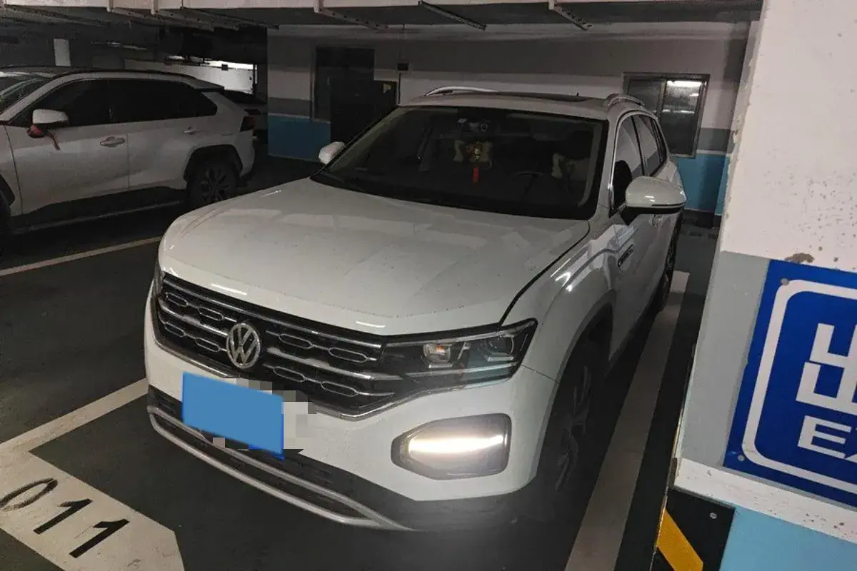 2020 Volkswagen Tayron 2.0T 186HP L4 7DCT