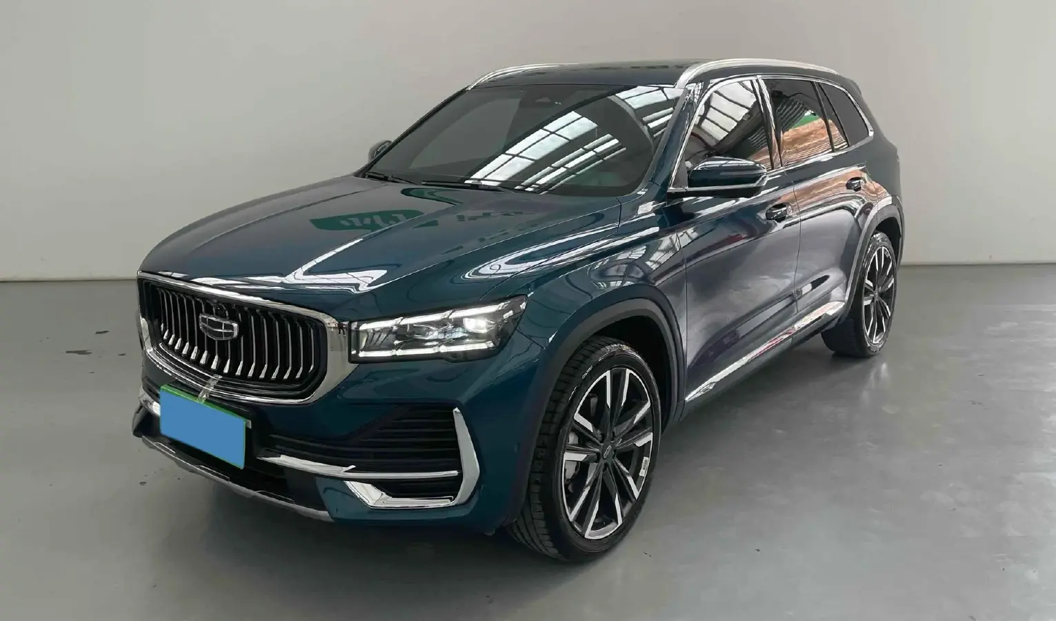 2021 Geely Monjaro 2.0T 238HP L4 8AT