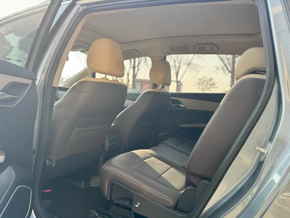 2022 Exceed LXC-DM 1.5T 156HP L4 3DHT PHEV 19.27KWH,autocango,china used car exporter,china ev exporter,chinese used car exporter,chinese used ev exporter