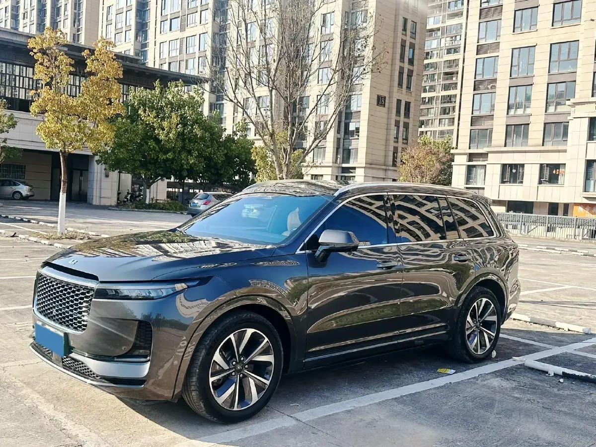 2021 Li ONE Range Extended 131HP REEV 40.5KWH