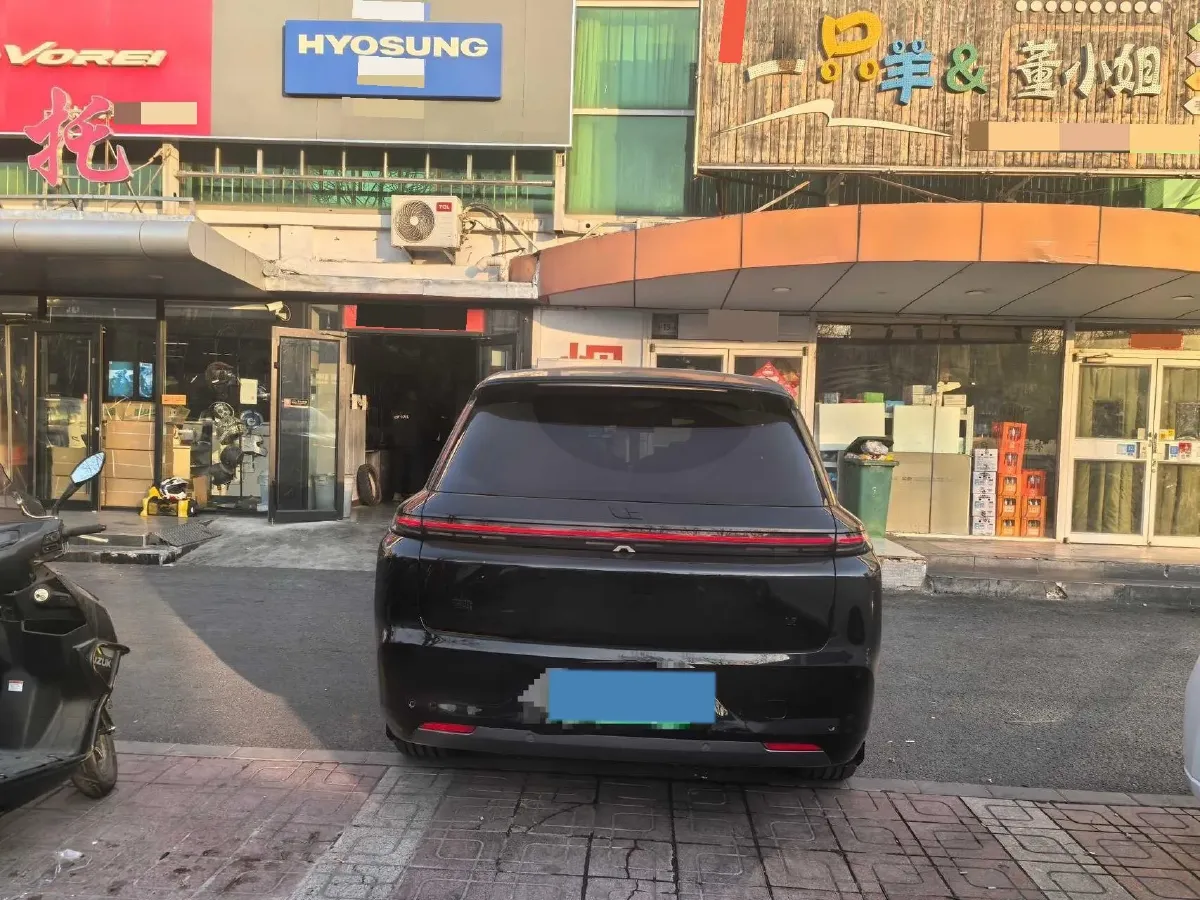 2024 Ford Bronco 2.3T 275HP L4 10AT,autocango,china used car exporter,china ev exporter,chinese used car exporter,chinese used ev exporter