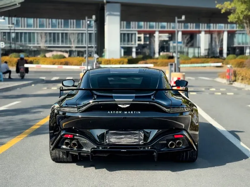 2021 Lorinser VS Series 2.0T 211HP L4 7AT,autocango,china used car exporter,china ev exporter,chinese used car exporter,chinese used ev exporter