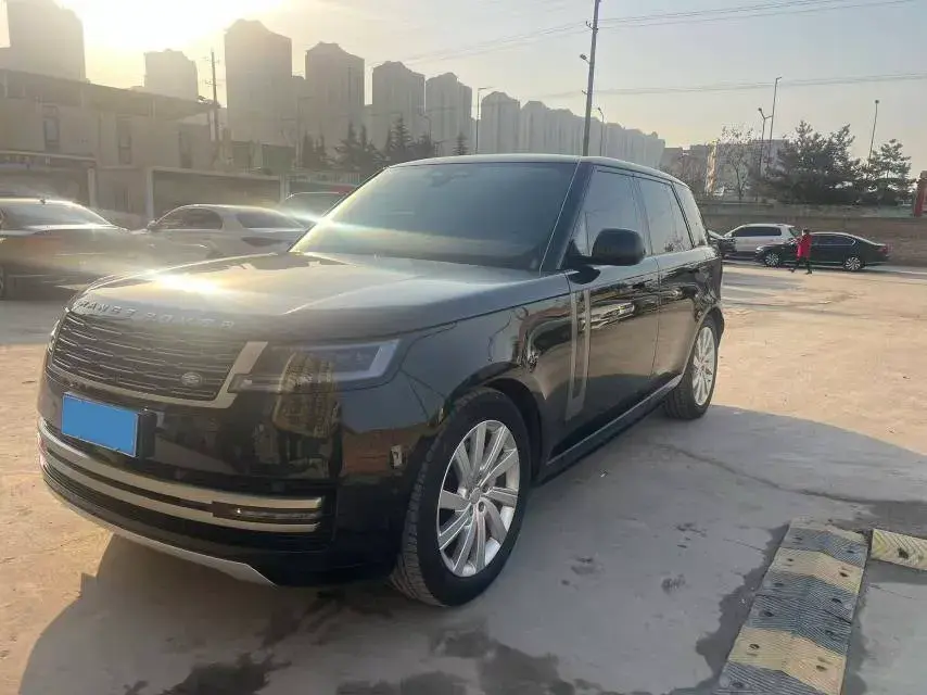 2023 Land Rover Range Rover 3.0T 360HP L6 8AT