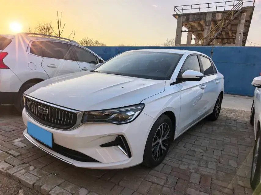 2023 Geely Emgrand 1.5L 127HP L4 CVT