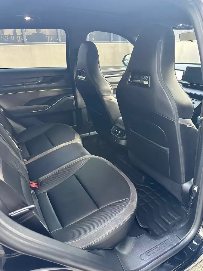 2022 Haval H6S 2.0T 211HP L4 7DCT,autocango,china used car exporter,china ev exporter,chinese used car exporter,chinese used ev exporter