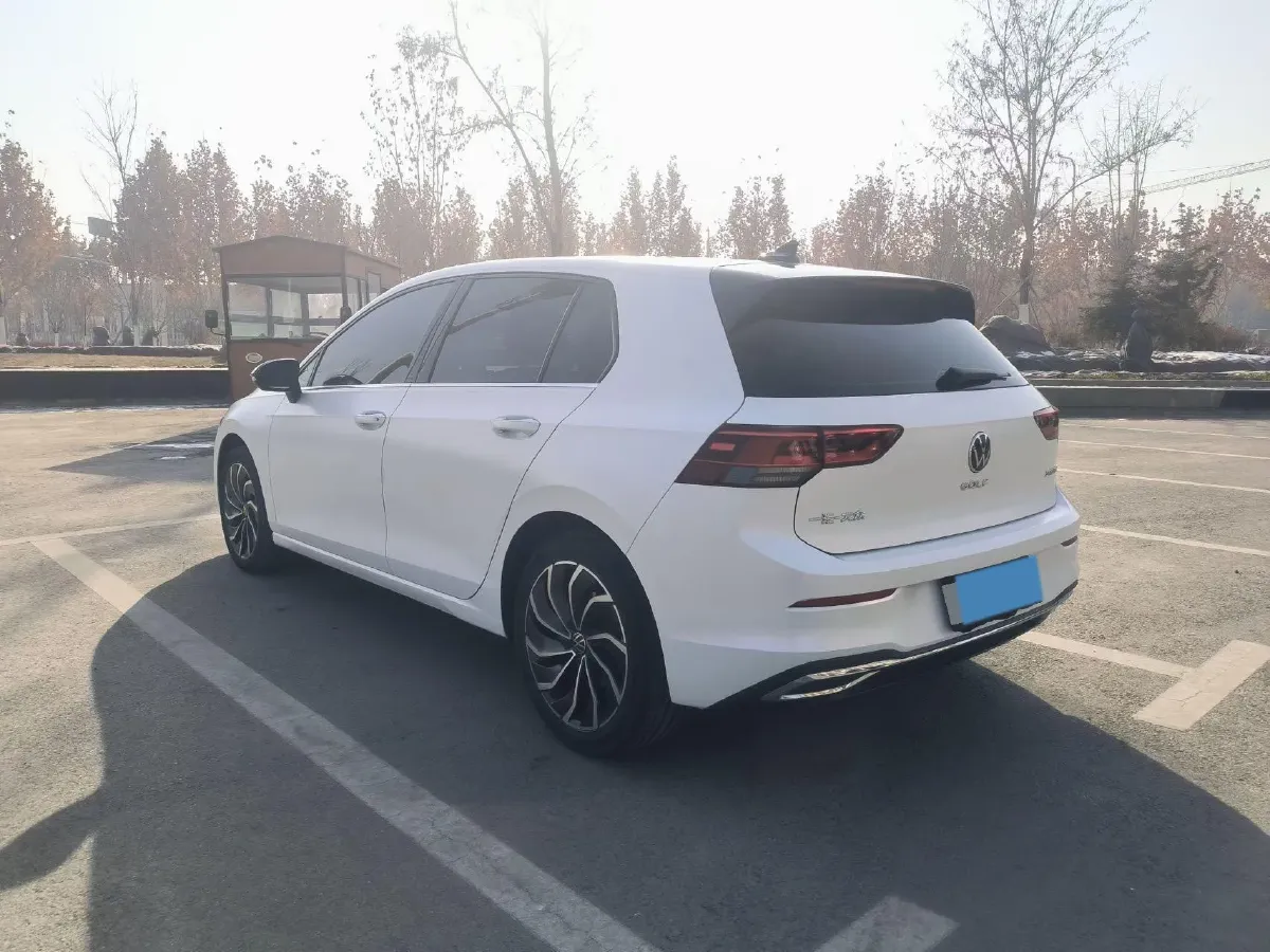 2023 Volkswagen Golf 1.4T 150HP L4 7DCT,autocango,china used car exporter,china ev exporter,chinese used car exporter,chinese used ev exporter