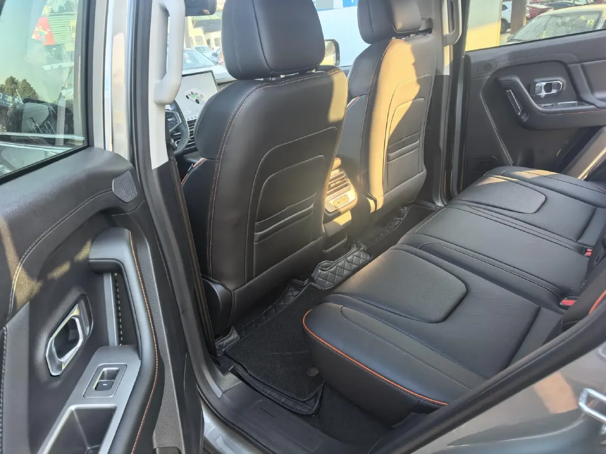 2025 Jetour ShanHai T1 1.5T 156HP L4 1DHT PHEV,autocango,china used car exporter,china ev exporter,chinese used car exporter,chinese used ev exporter