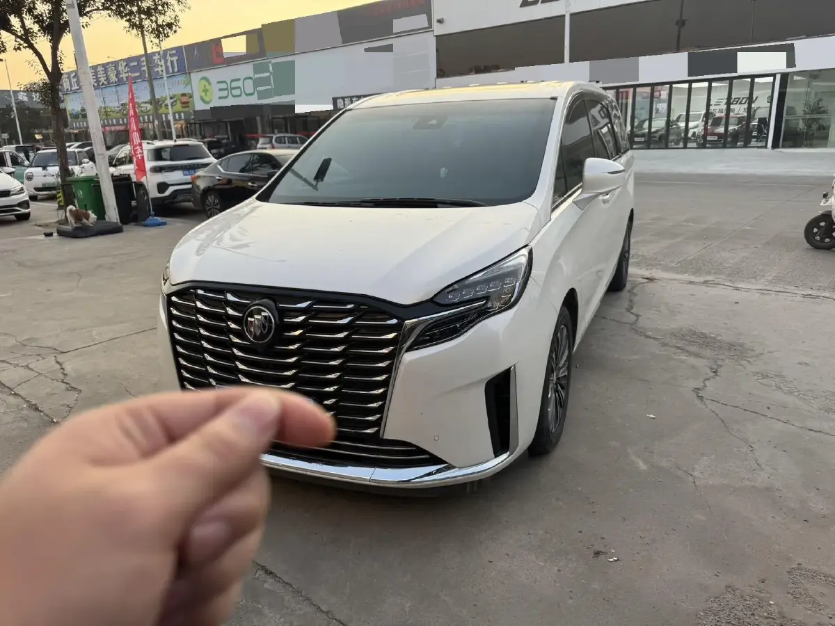 2023 Buick GL8 2.0T 237HP L4 9AT