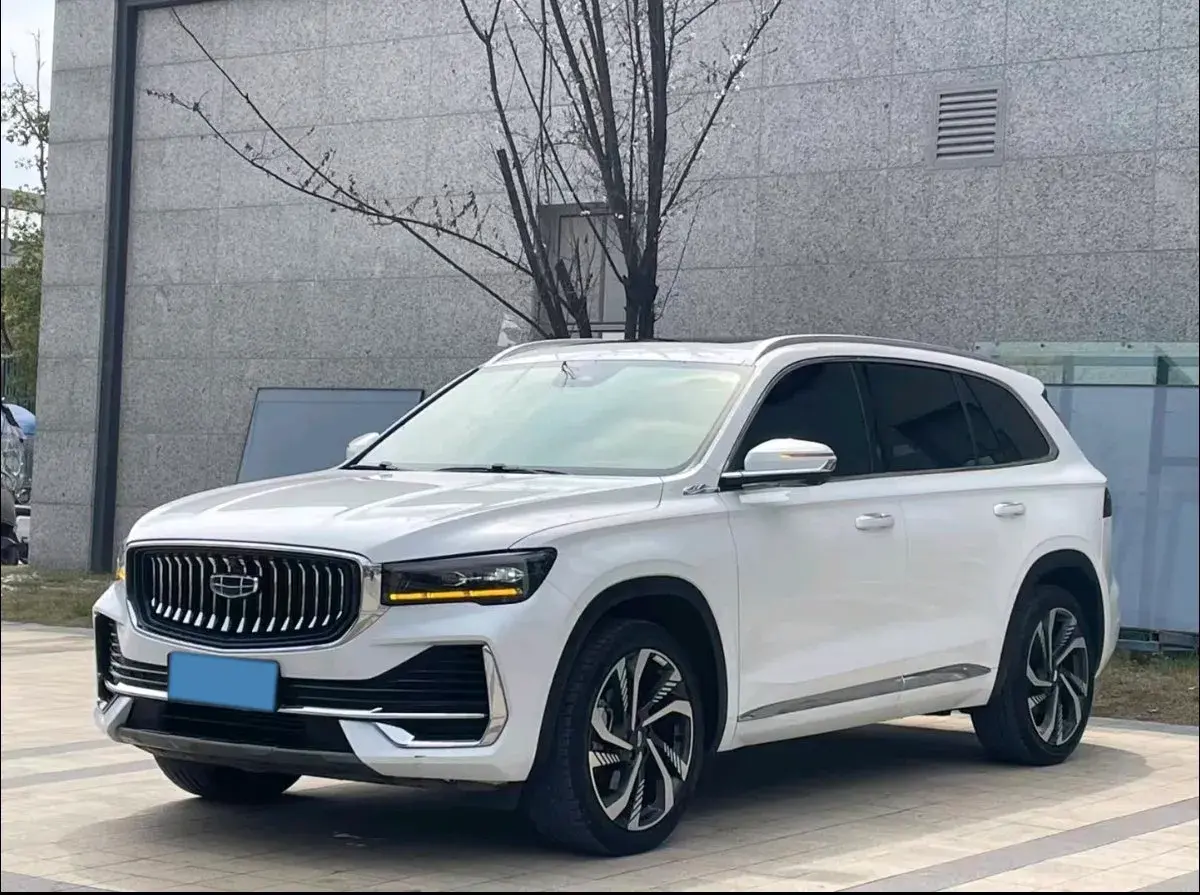 2023 Geely Monjaro 2.0T 238HP L4 8AT