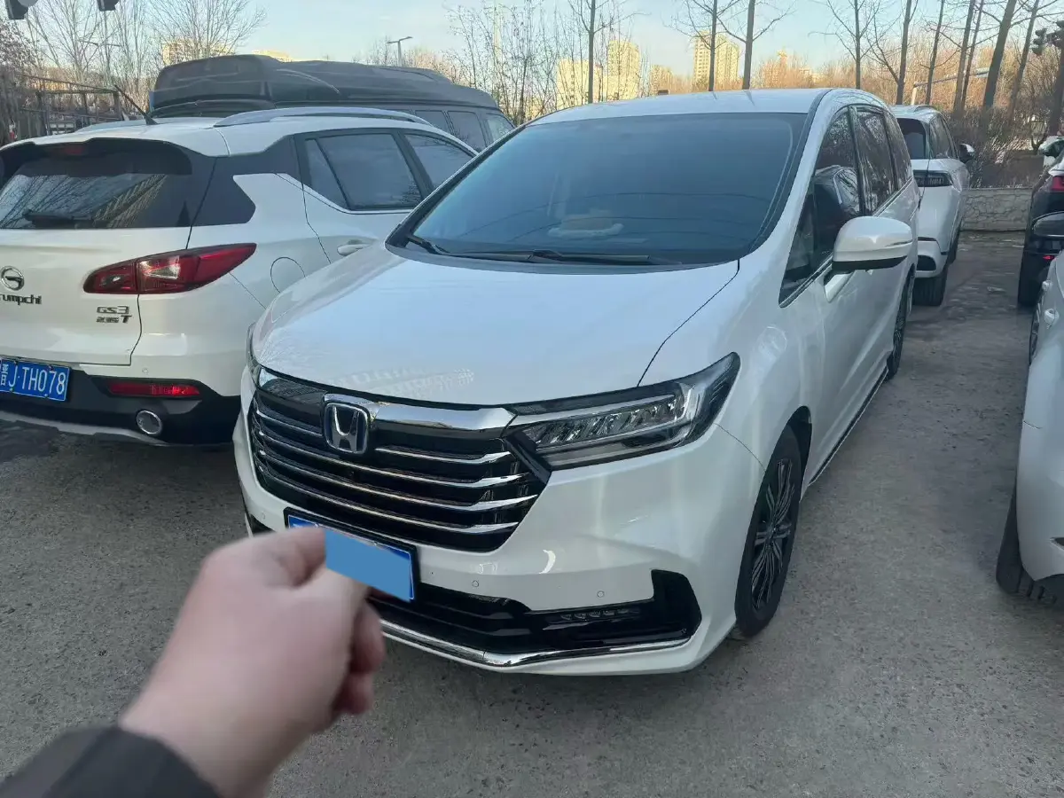 2024 Honda Odyssey 2.0L 146HP L4 E-CVT Hybrid