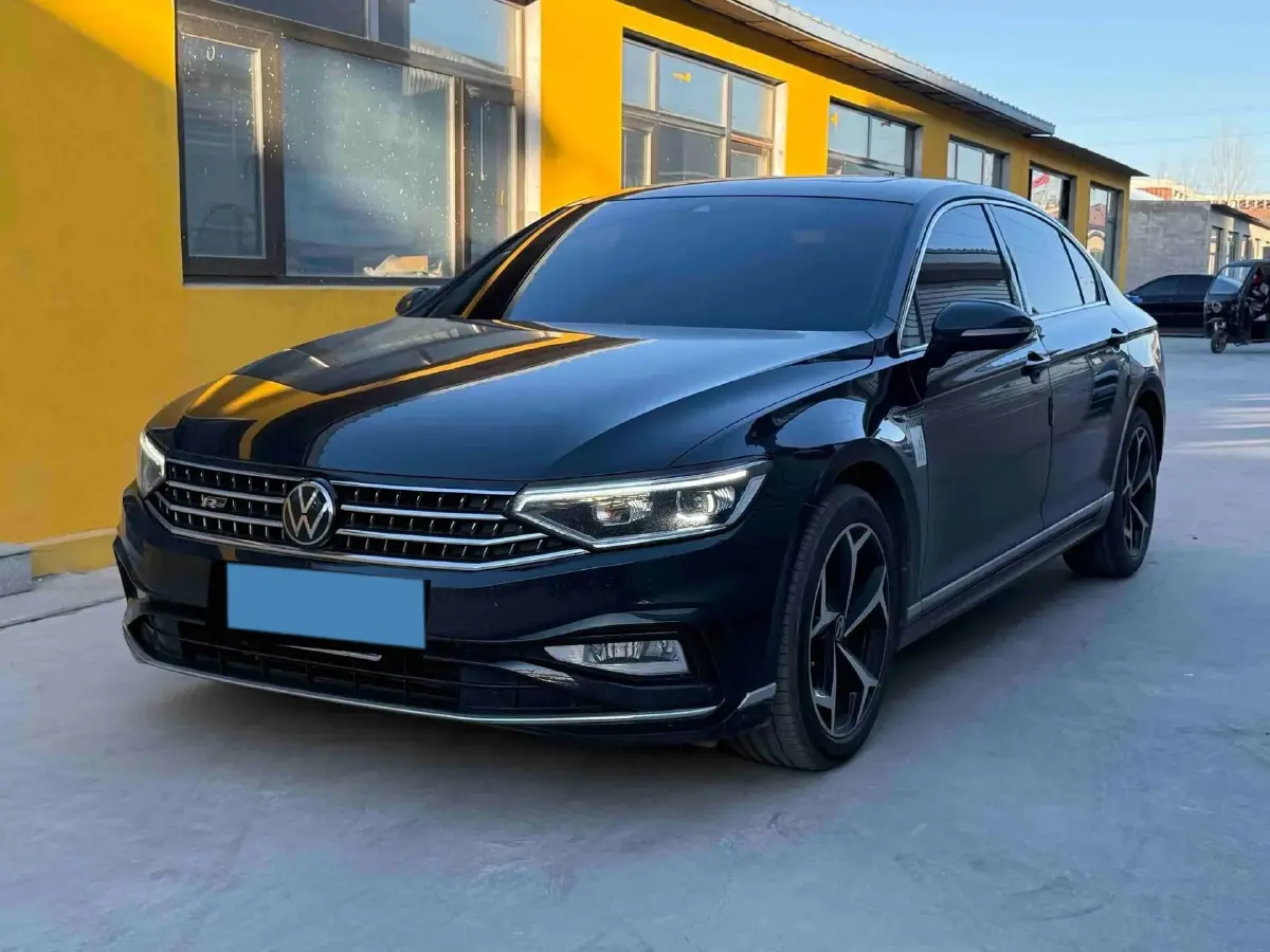 2023 Volkswagen Magotan 2.0T 186HP L4 7DCT