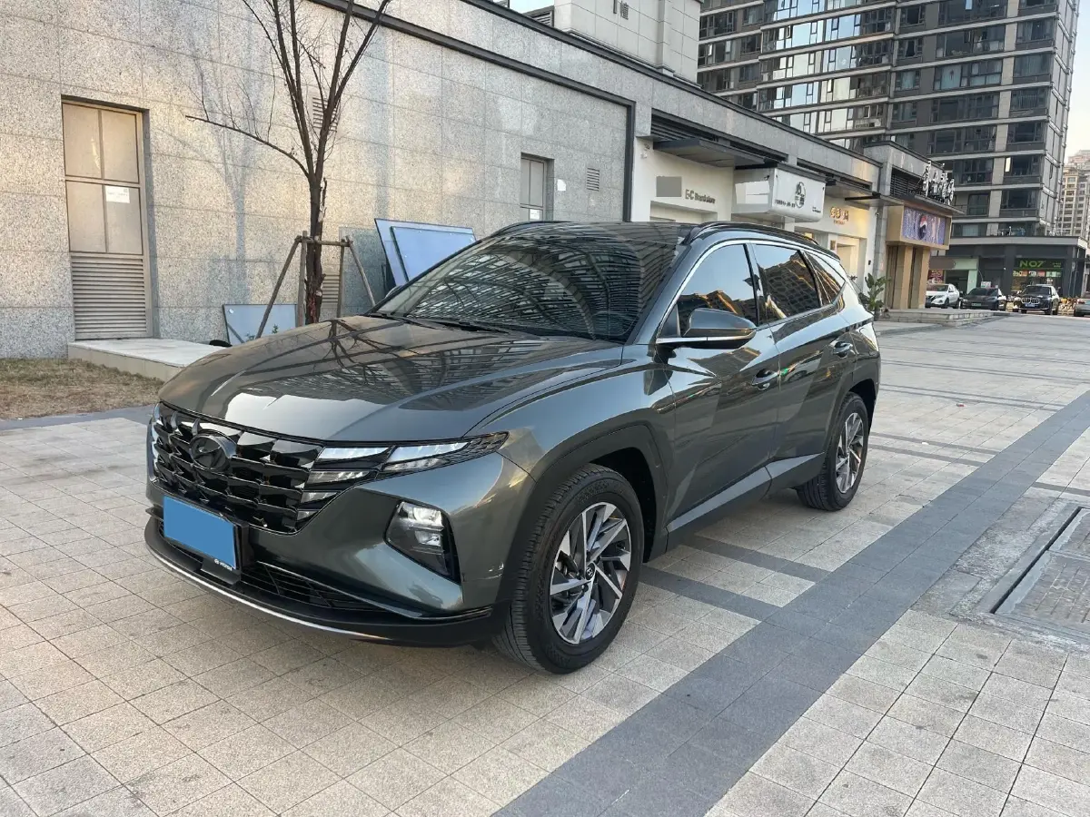 2023 Hyundai Tucson 1.5T 200HP L4 8AT