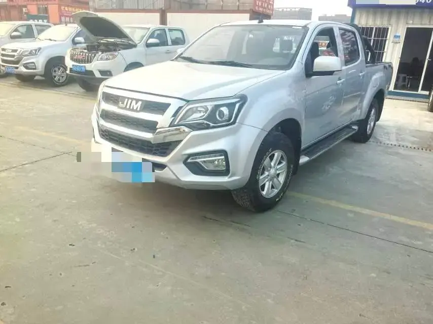 2022 Isuzu RE-MAX Jim 2.8T 120HP L4 5MT