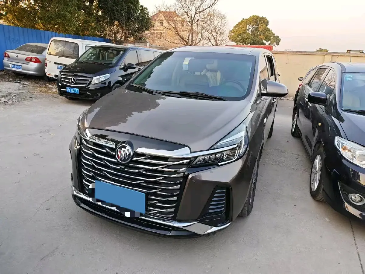 2023 Buick GL8 2.0T 237HP L4 9AT