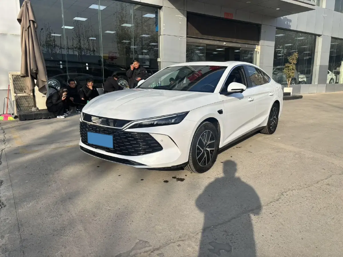 2025 BYD QinL 1.5L 101HP L4 E-CVT PHEV 15.87KWH