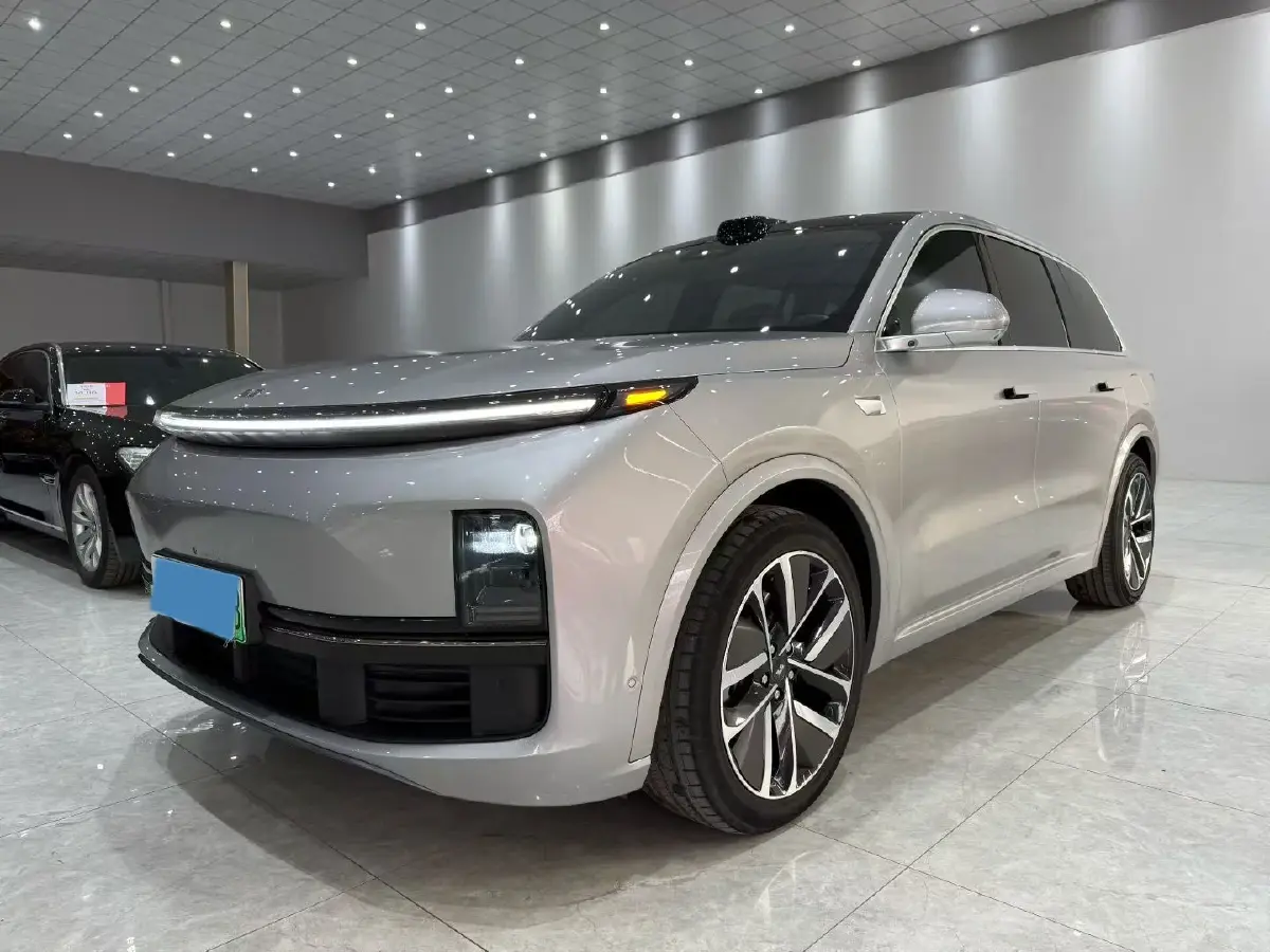 2022 Li L9 Range Extended 154HP REEV 42.6KWH