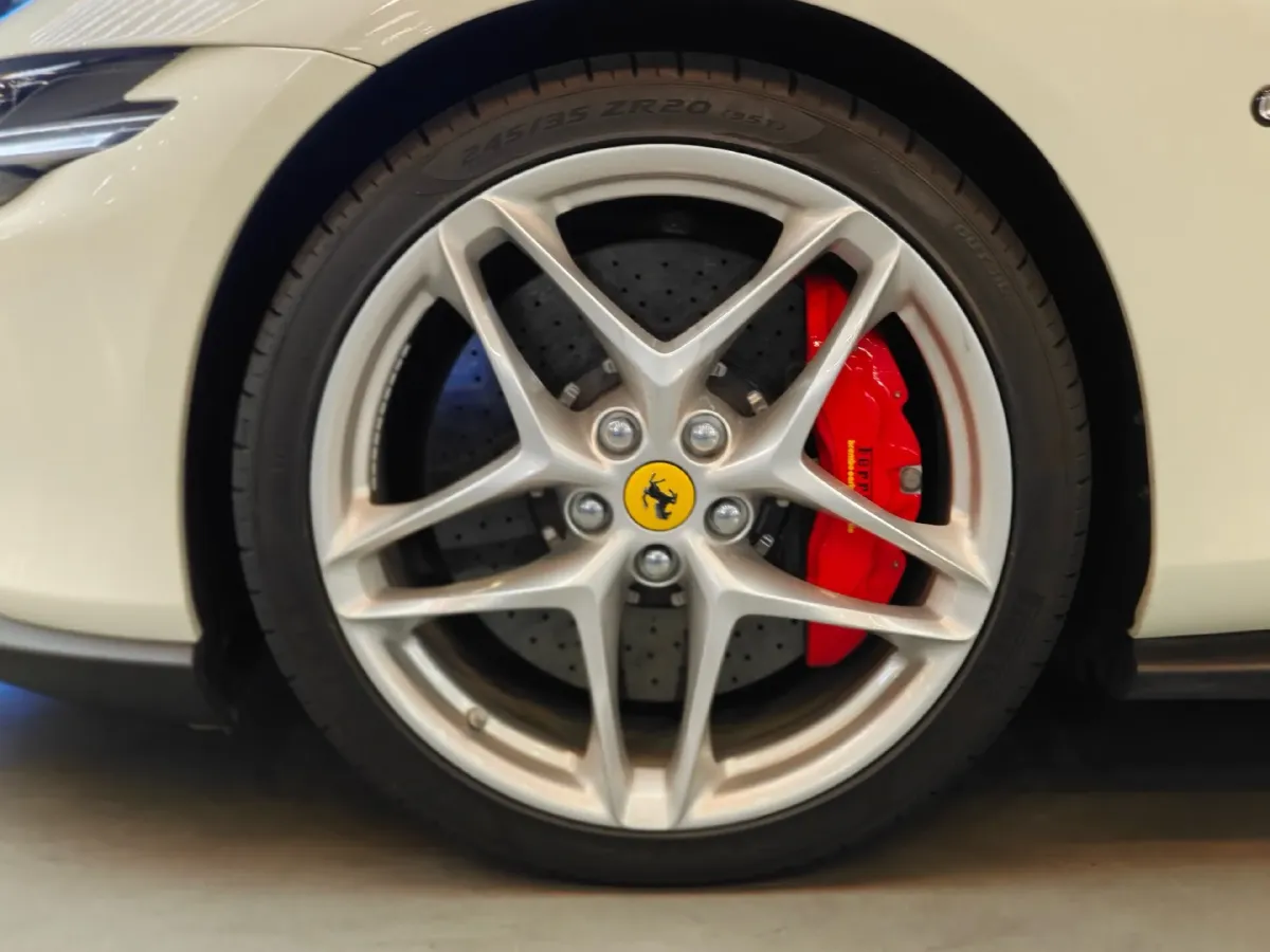 2020 Ferrari Roma 3.9T 620HP V8 8DCT,autocango,china used car exporter,china ev exporter,chinese used car exporter,chinese used ev exporter