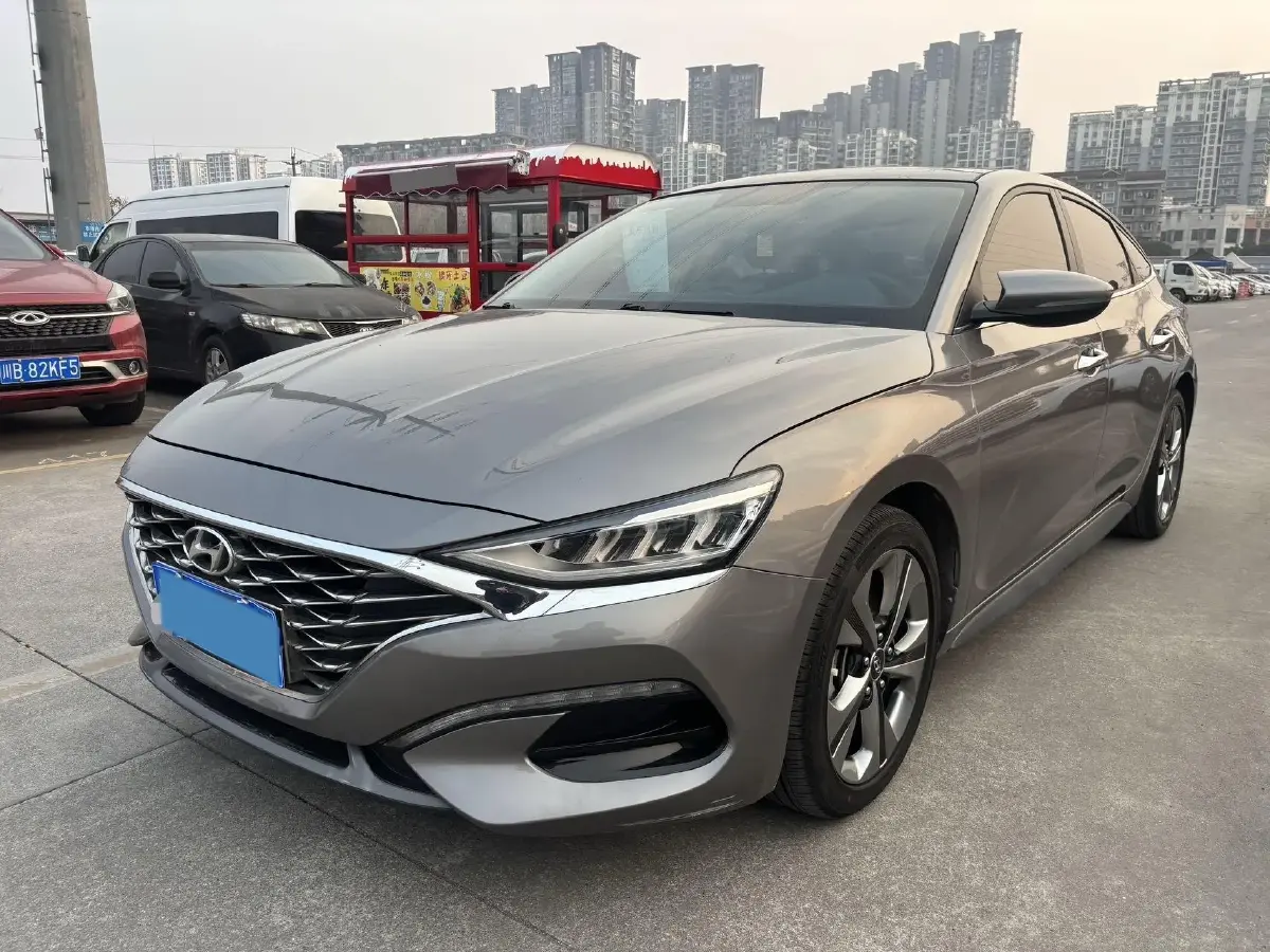 2019 Hyundai La Festa 1.6T 190HP L4 7DCT