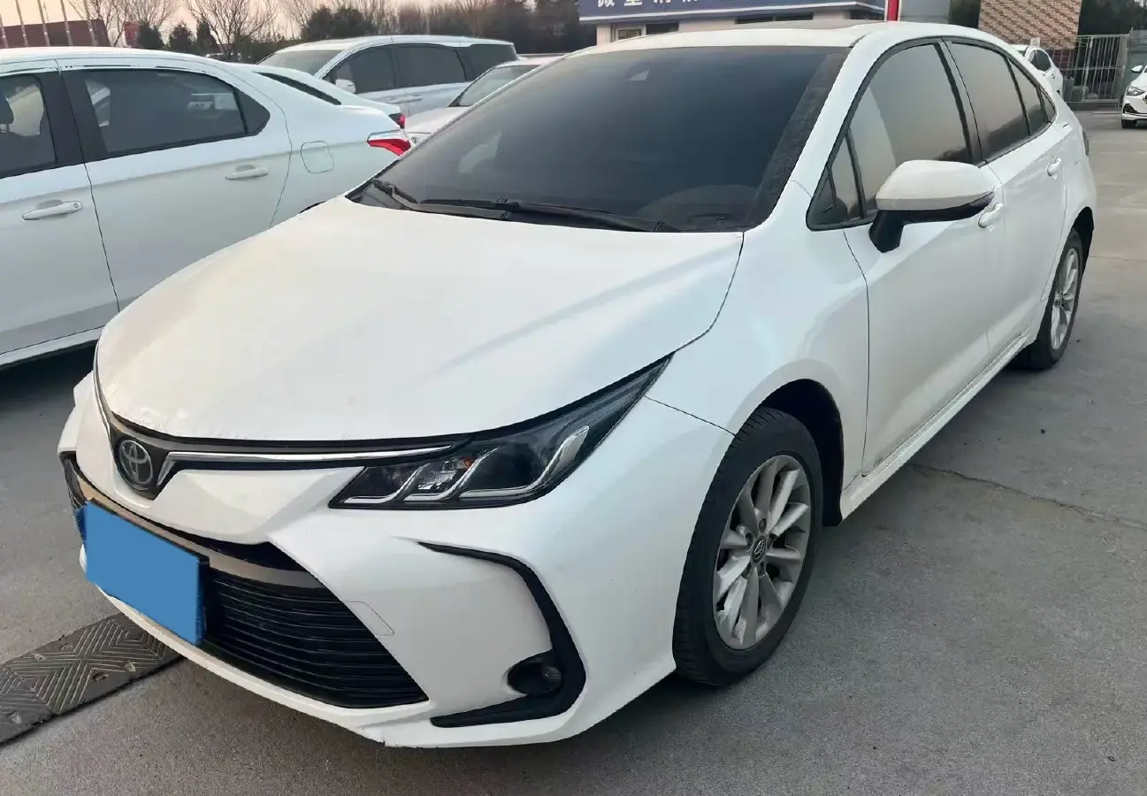 2021 Toyota Corolla 1.2T 116HP L4 CVT