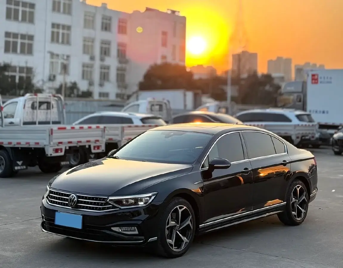 2023 Volkswagen Magotan 2.0T 186HP L4 7DCT