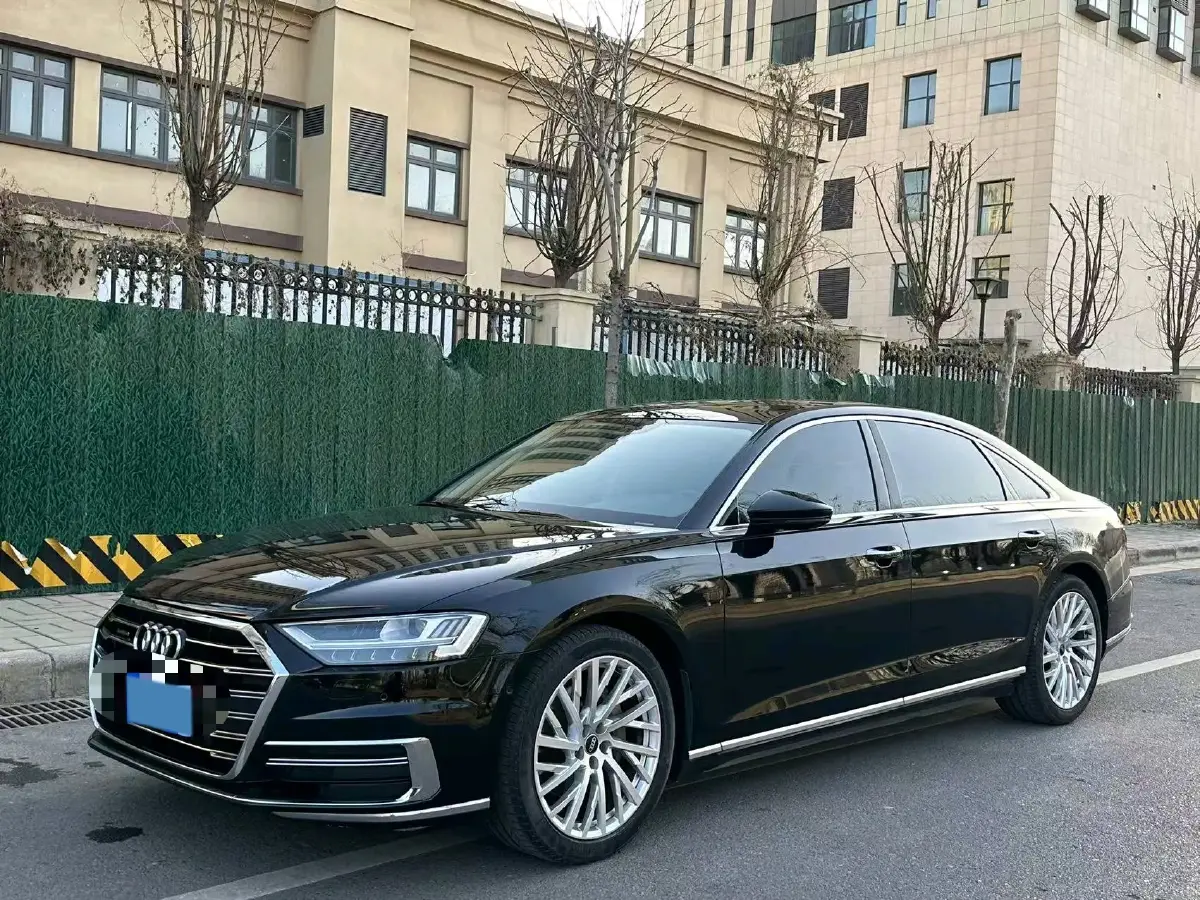 2022 Audi A8 3.0T 286HP V6 8AT