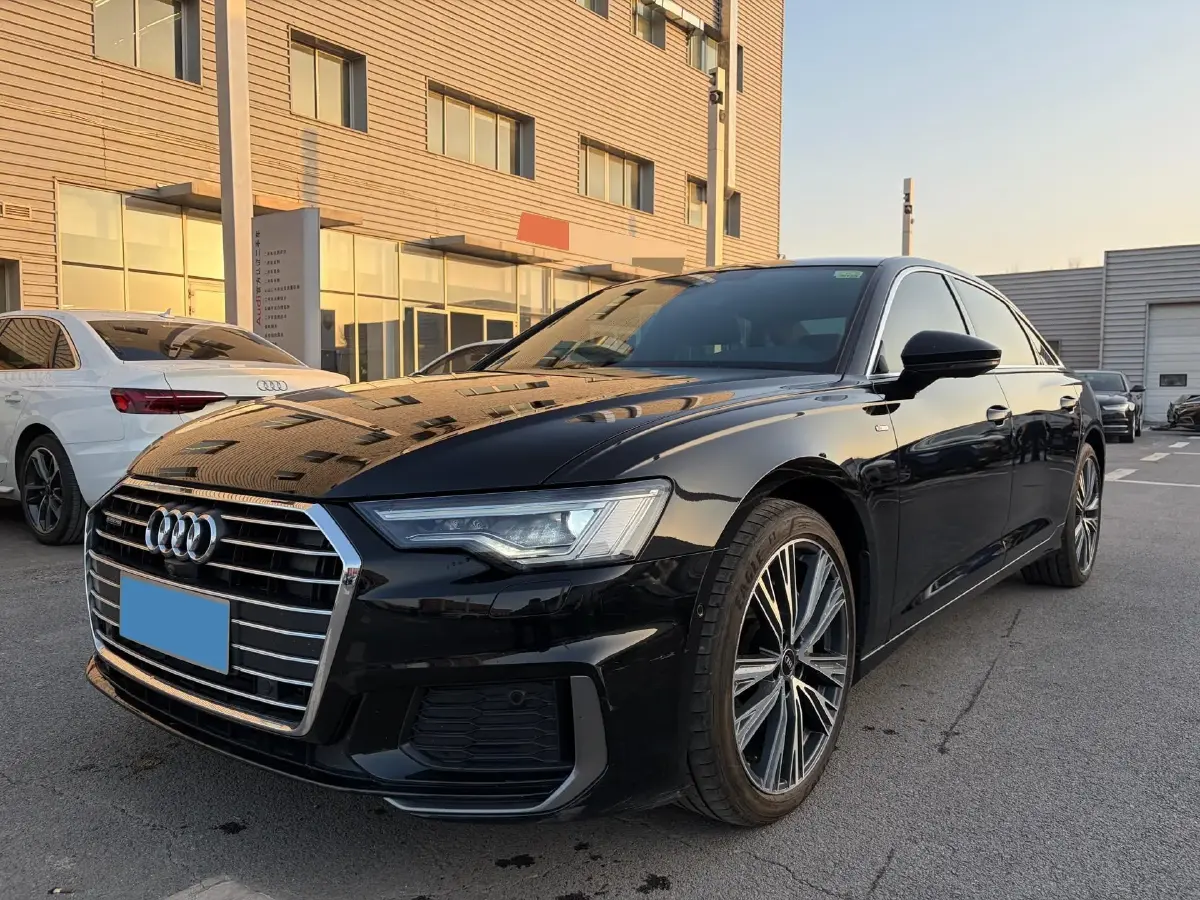 2022 Audi A6L 2.0T 224HP L4 7DCT