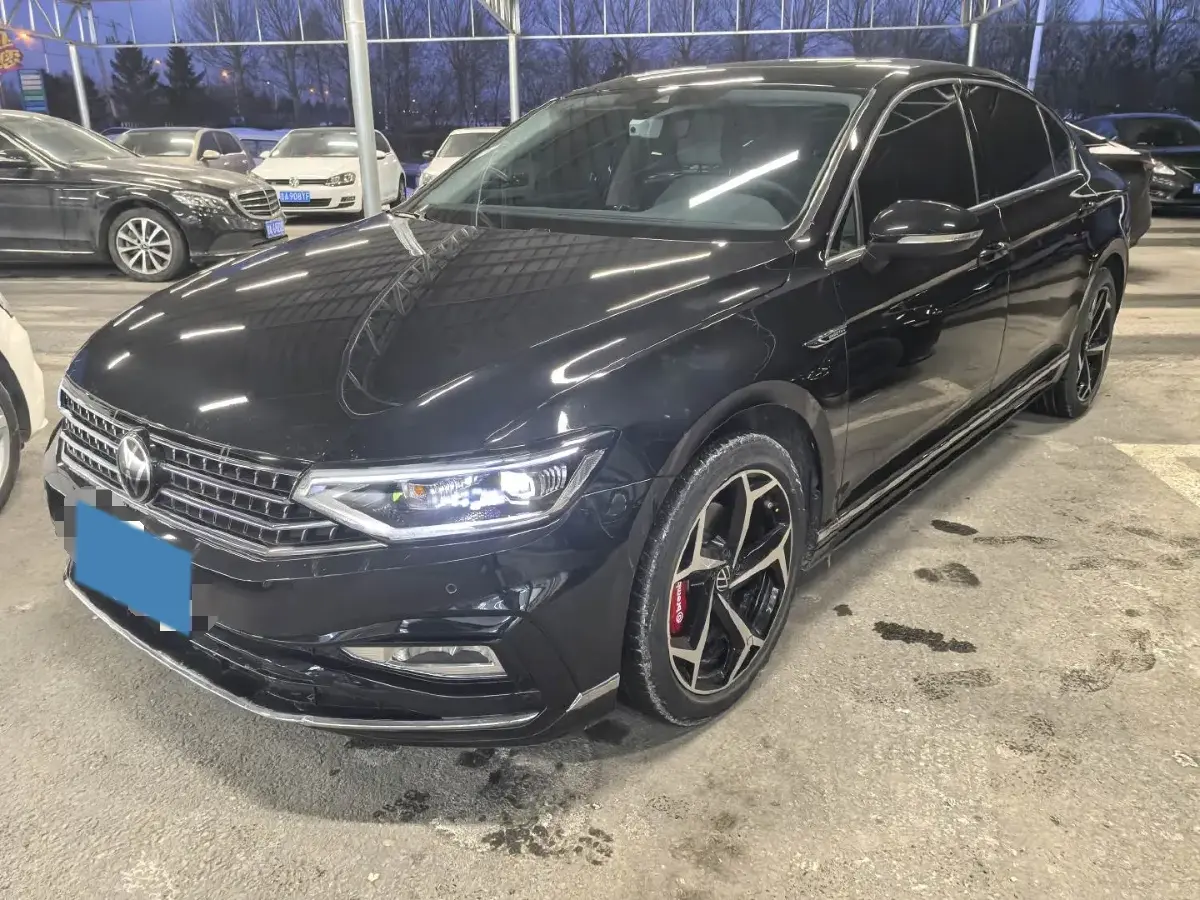 2023 Volkswagen Magotan 2.0T 186HP L4 7DCT