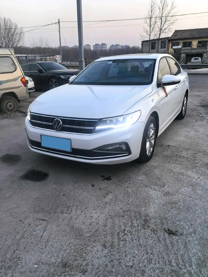 2021 Volkswagen Bora 1.5L 113HP L4 6AT