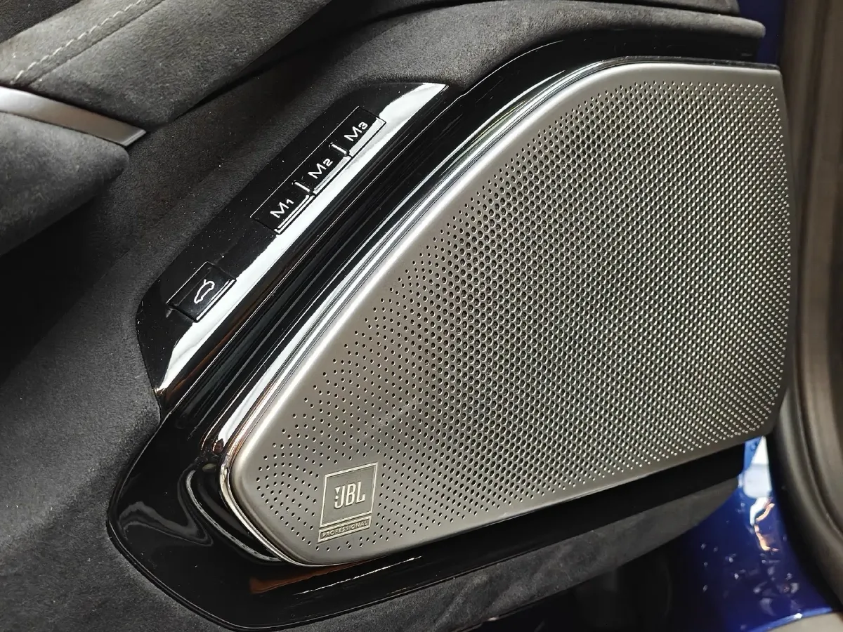 2020 Ferrari Roma 3.9T 620HP V8 8DCT,autocango,china used car exporter,china ev exporter,chinese used car exporter,chinese used ev exporter