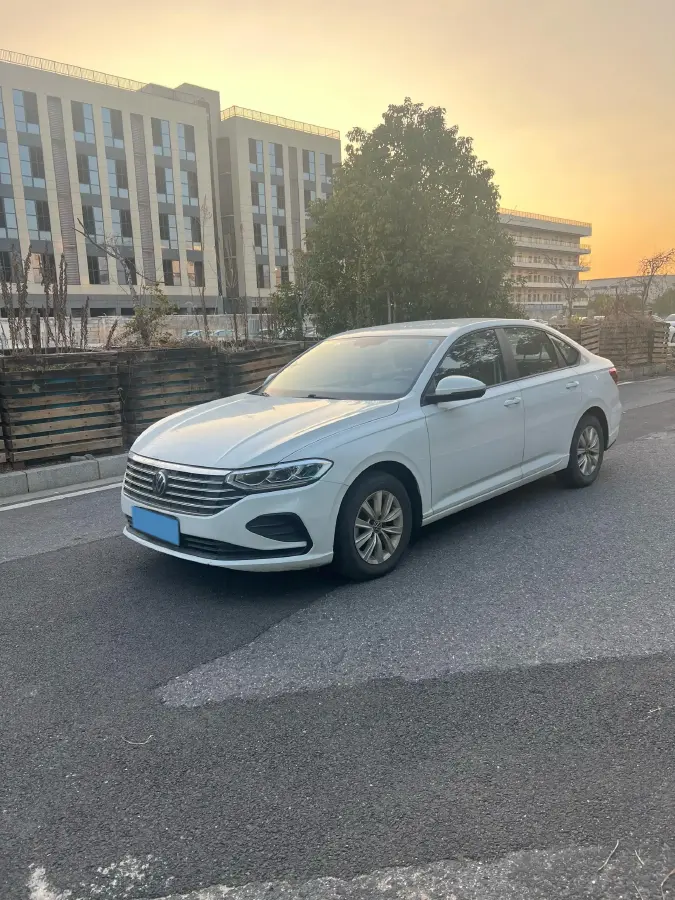 2023 Volkswagen Lavida 1.5L 113HP L4 6AT