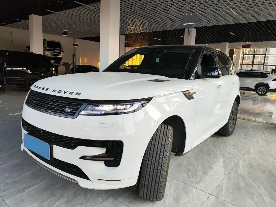 2024 Land Rover Range Rover Sport 3.0T 400HP L6 8AT,autocango,china used car exporter,china ev exporter,chinese used car exporter,chinese used ev exporter