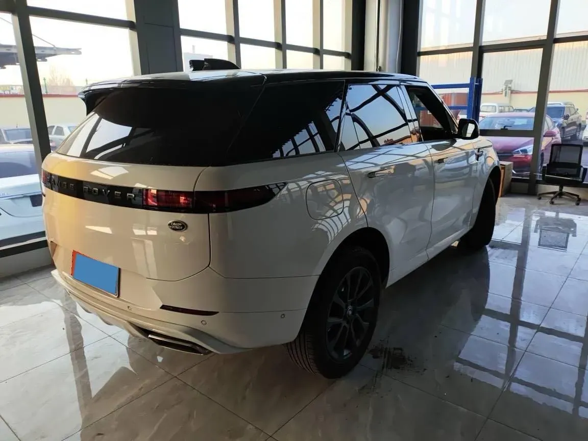 2024 Land Rover Range Rover Sport 3.0T 400HP L6 8AT,autocango,china used car exporter,china ev exporter,chinese used car exporter,chinese used ev exporter