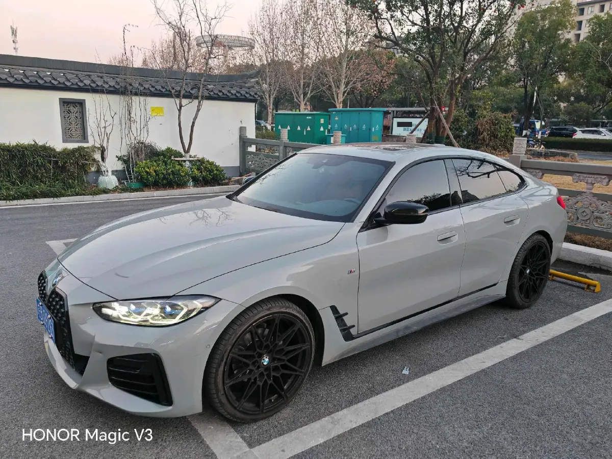 2022 BMW 8 Series 3.0T 333HP L6 8AT,autocango,china used car exporter,china ev exporter,chinese used car exporter,chinese used ev exporter